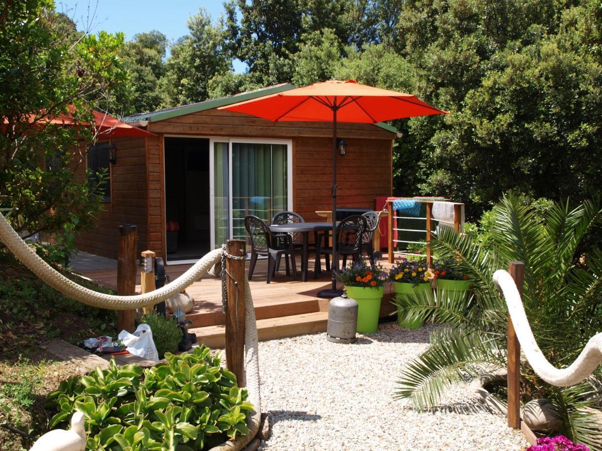 Le Petit Chalet Портисьо Экстерьер фото